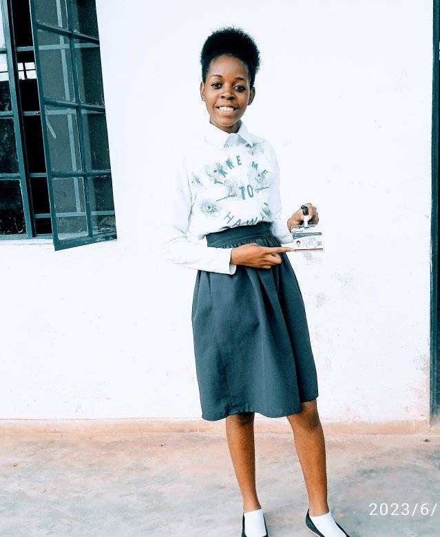 Alumnus 2